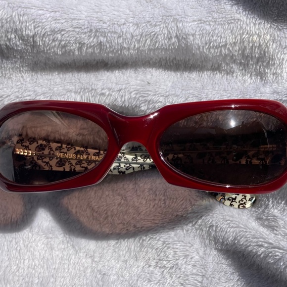 BlackFlys Red/ burgundy Acetate Pattern Sunglasses - Unisex - Picture 8 of 8